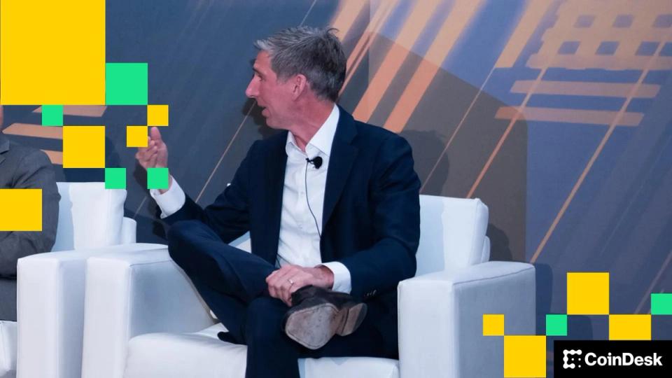 Institutional investors held firm through bitcoin’s downturn, Bitwise CIO Matt Hougan says