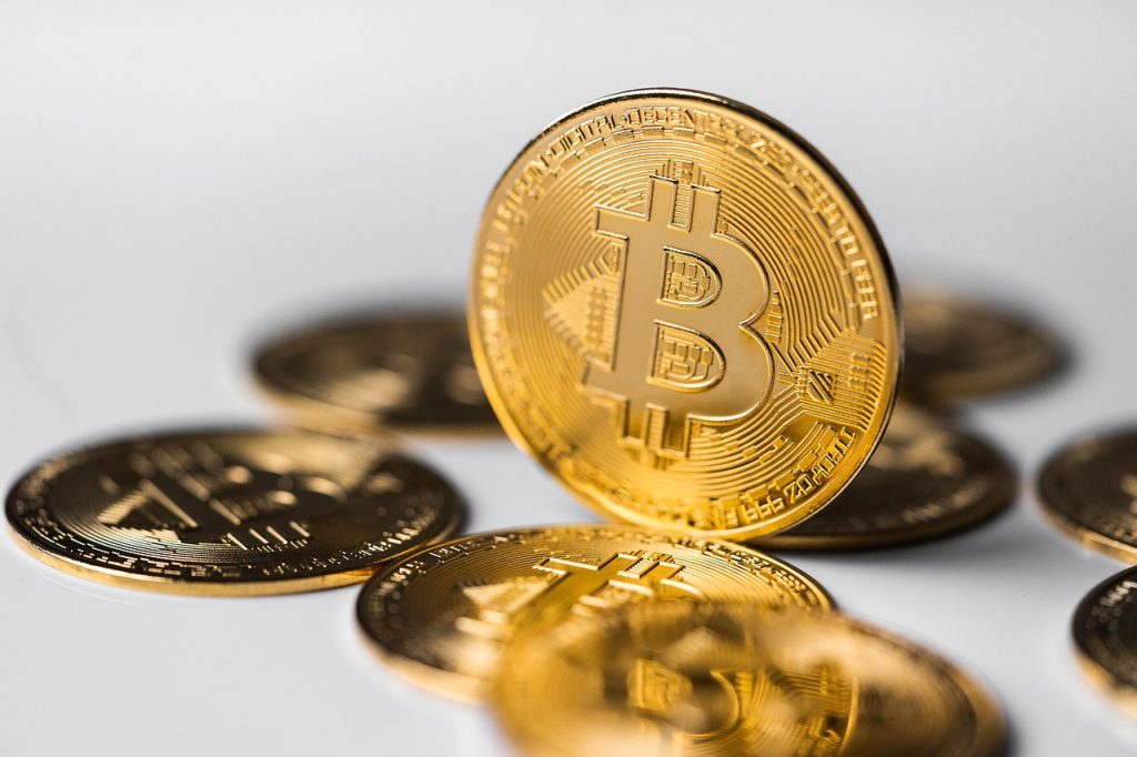 Bitcoin Shows Early Trend Reversal Signs After Major Support Hold