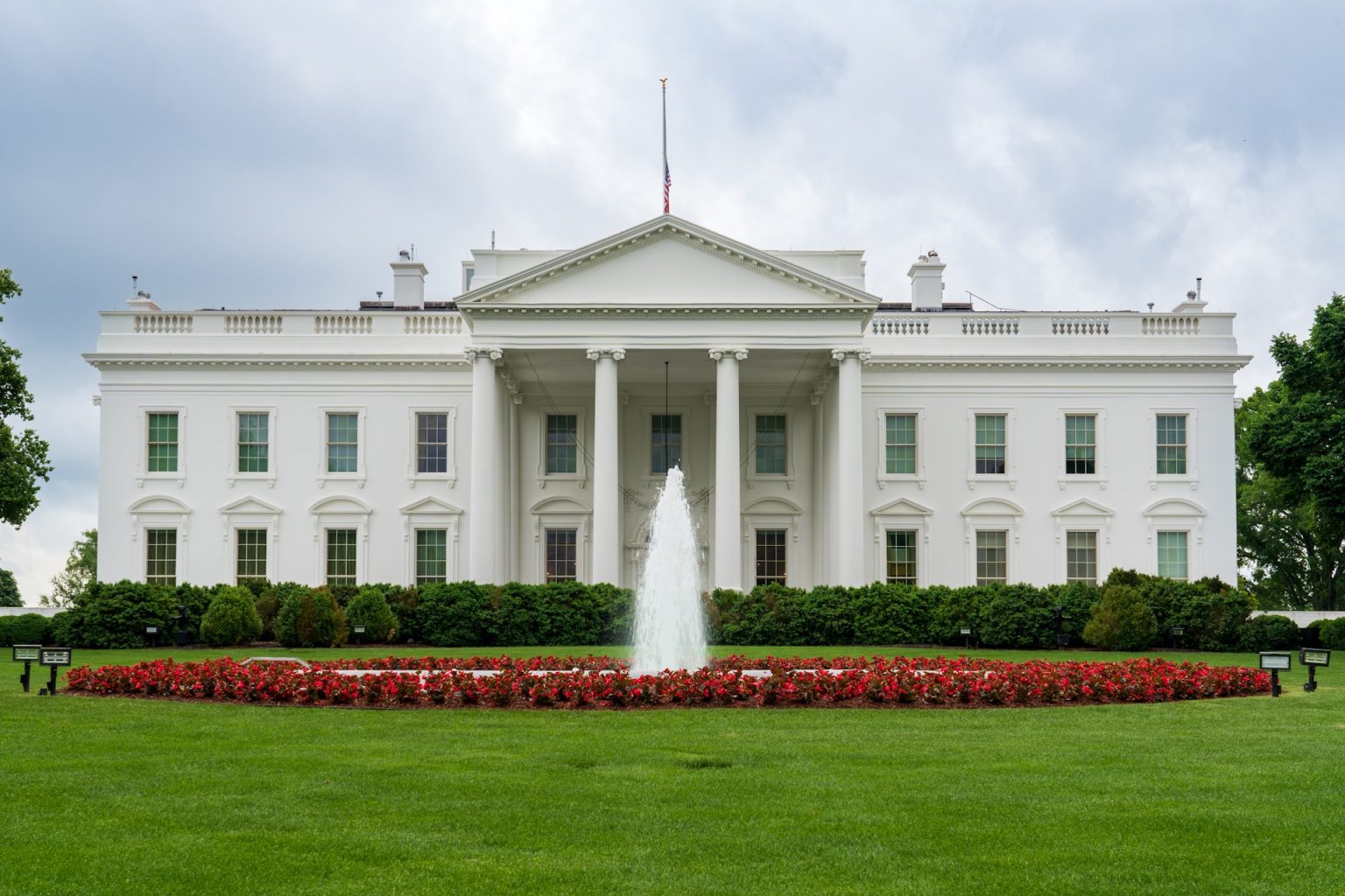 Stablecoin Yield Won’t Harm Banks: White House Economists – Cryptocurrency Market Analysis | Digital Financial News